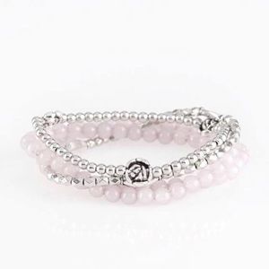 Pink pearl bracelet